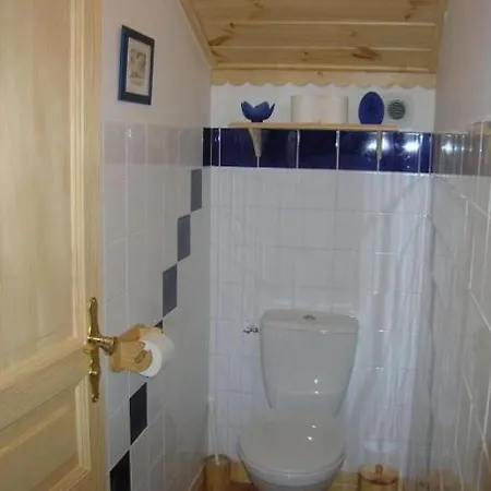 Chaleureux Avec Sauna, Terrain, Terrasse Et Babyfoot à - Fr-1-589-255 Casa de Férias