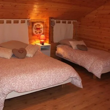 Chaleureux Avec Sauna, Terrain, Terrasse Et Babyfoot à - Fr-1-589-255 Casa de Férias Saint-Nabord